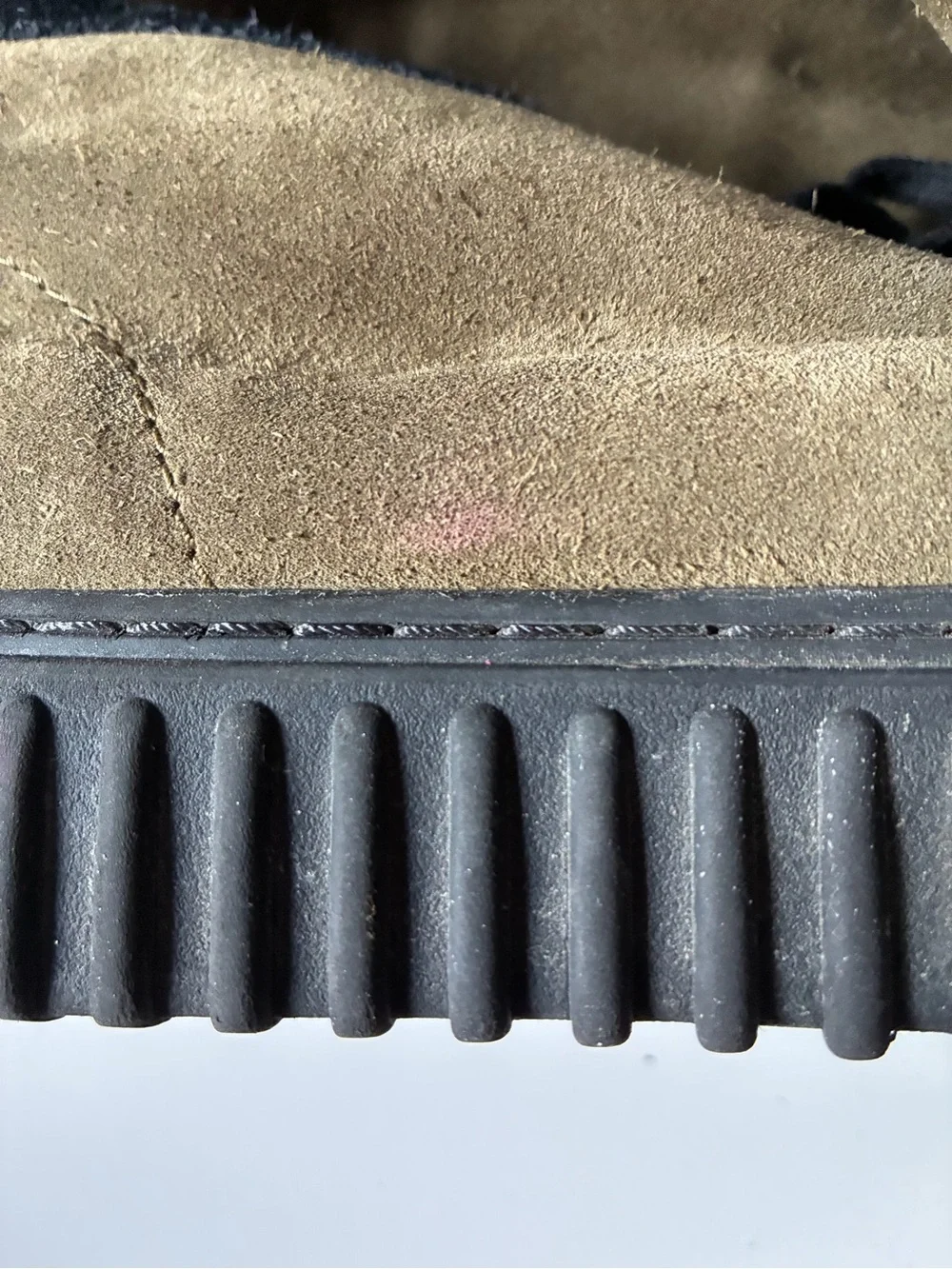 Clarks Torhill HI Dark Olive Suede Boots - Size 13